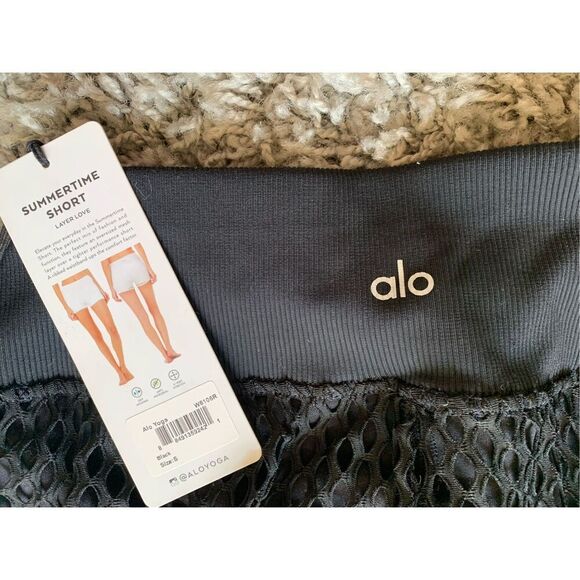 NEW NWT ALO YOGA summertime mesh net BLACK LINED BIKER SHORTS sz S - Picture 5 of 7